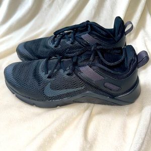 Women's Nike Legend Essential Training Shoes Sneakers, Size 8.0 M, Black